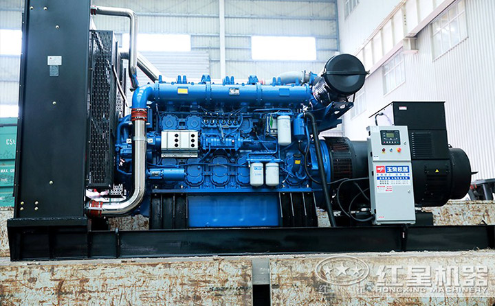 PE1200\*1500顎破機配大功率電機，動力足，現(xiàn)場作業(yè)更效能高 